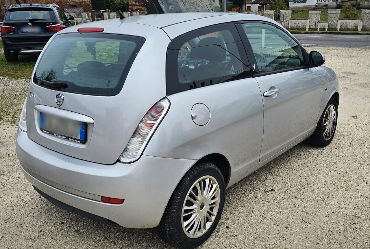 Lancia Ypsilon 1.2 Benzina - 2010