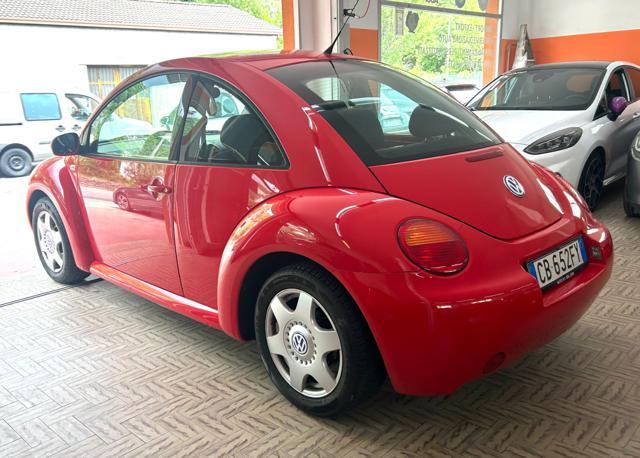 VOLKSWAGEN New Beetle 1.6 BENZ. GPL. 2026