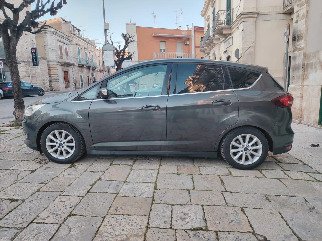 Ford C-Max 1.6 120CV GPL Titanium