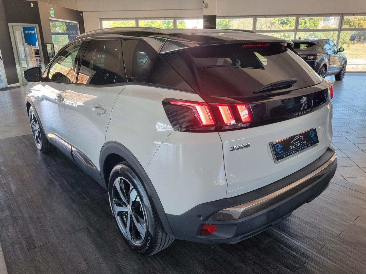 Peugeot 3008 BlueHDi 130 S&S Allure