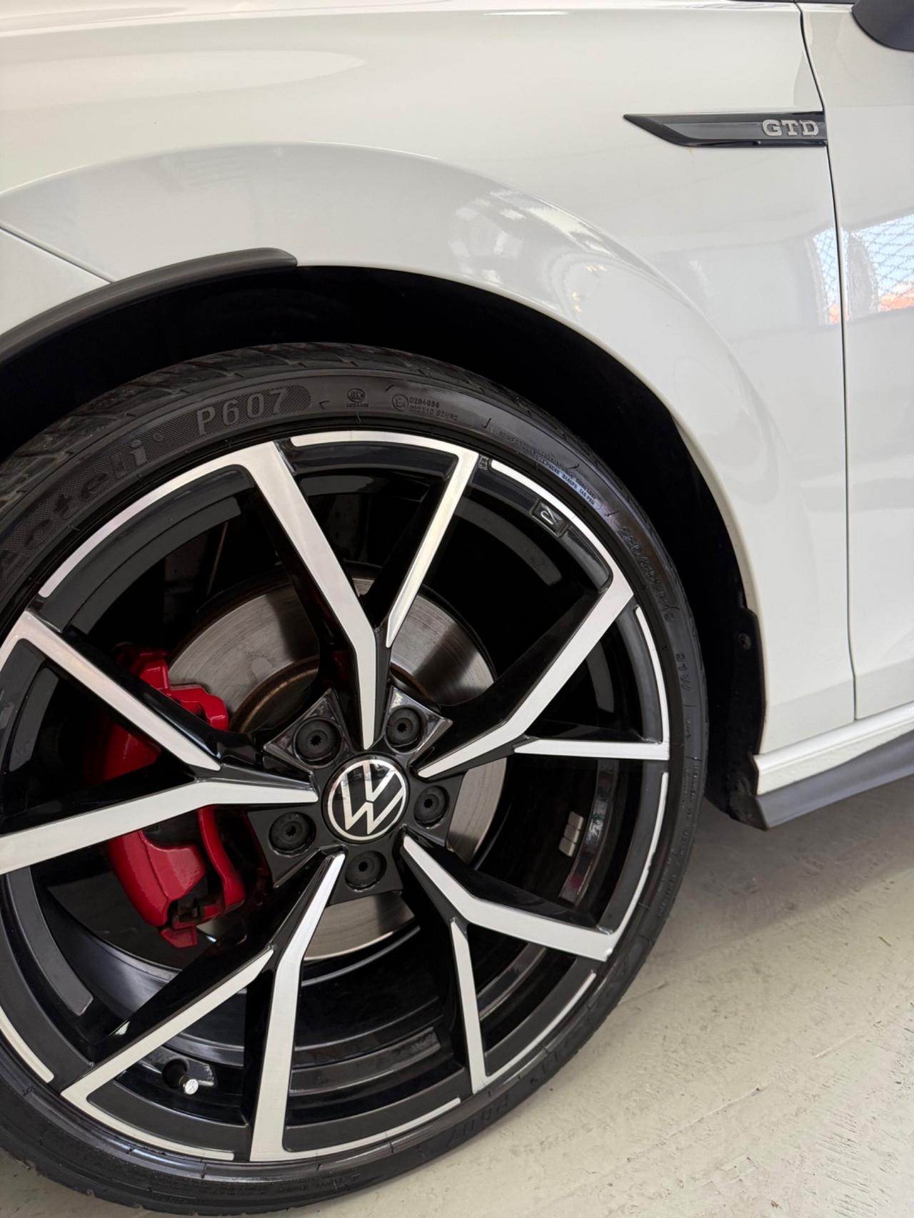 Volkswagen Golf 2.0 TDI GTD DSG