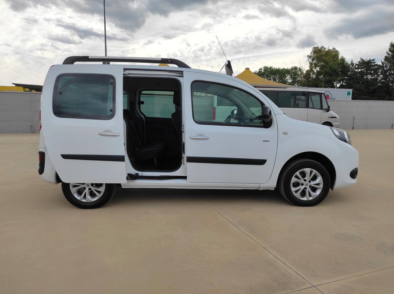Renault Kangoo 1.5 dCi - 90cv 5 posti AUTOCARRO