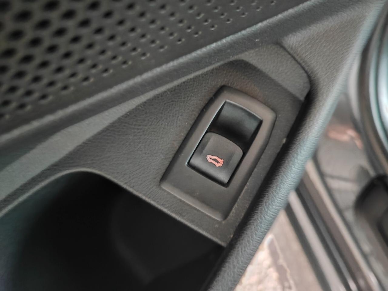Bmw 318d Touring Business Advantage
