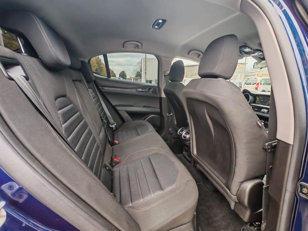 Alfa Romeo Stelvio 2.2 Turbodiesel 160cv E6
