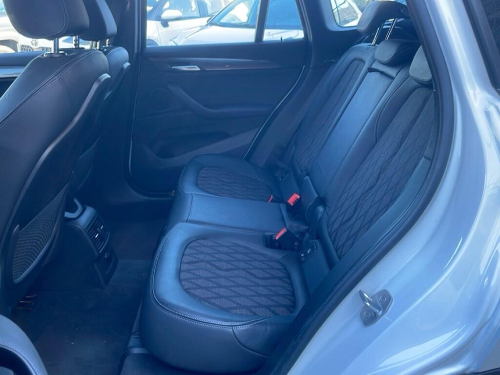 BMW X1 18 d xLine xDrive Steptronic