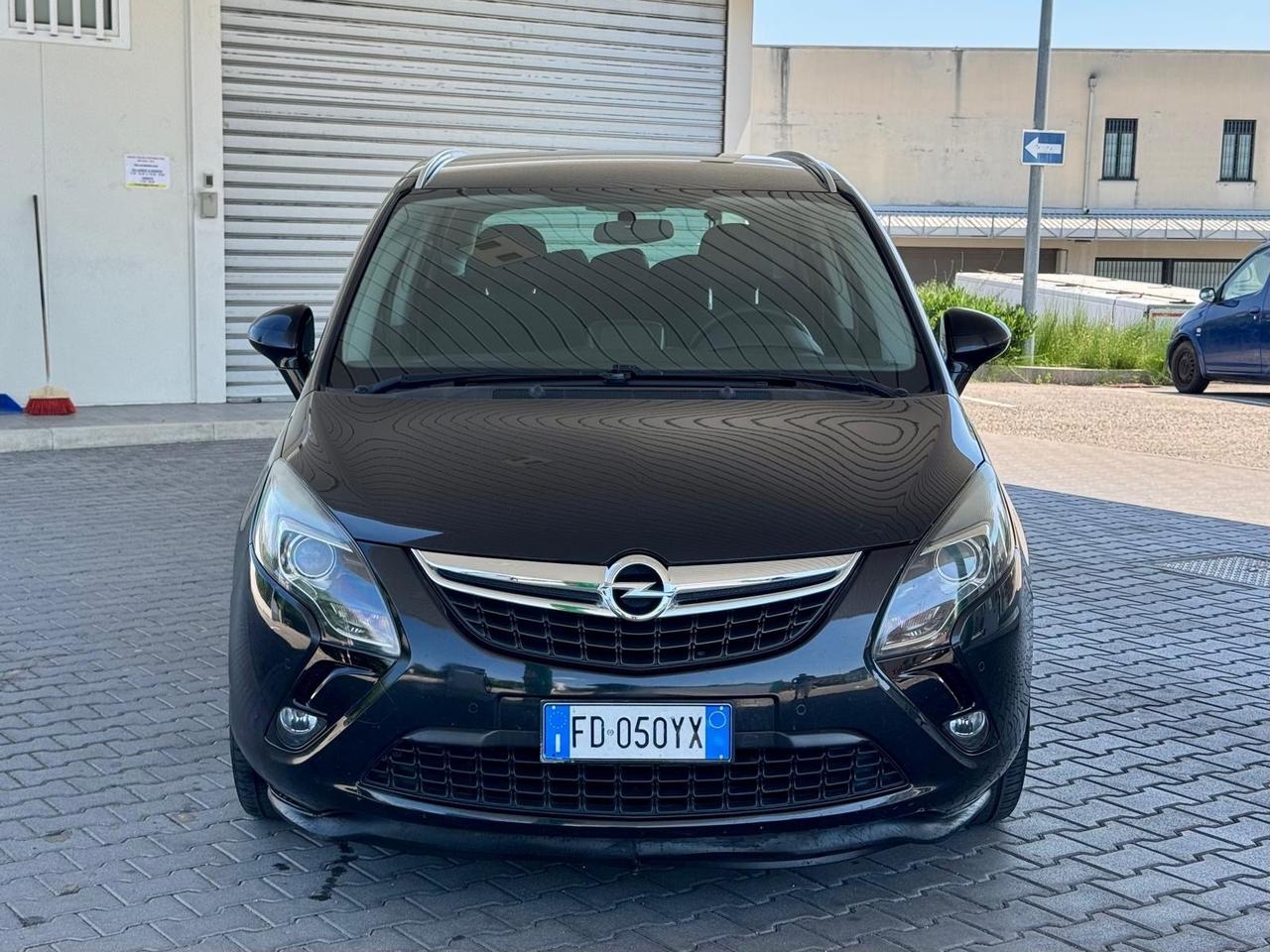 Opel Zafira Tourer 1.6 Turbo EcoM 150CV Cosmo autocarro