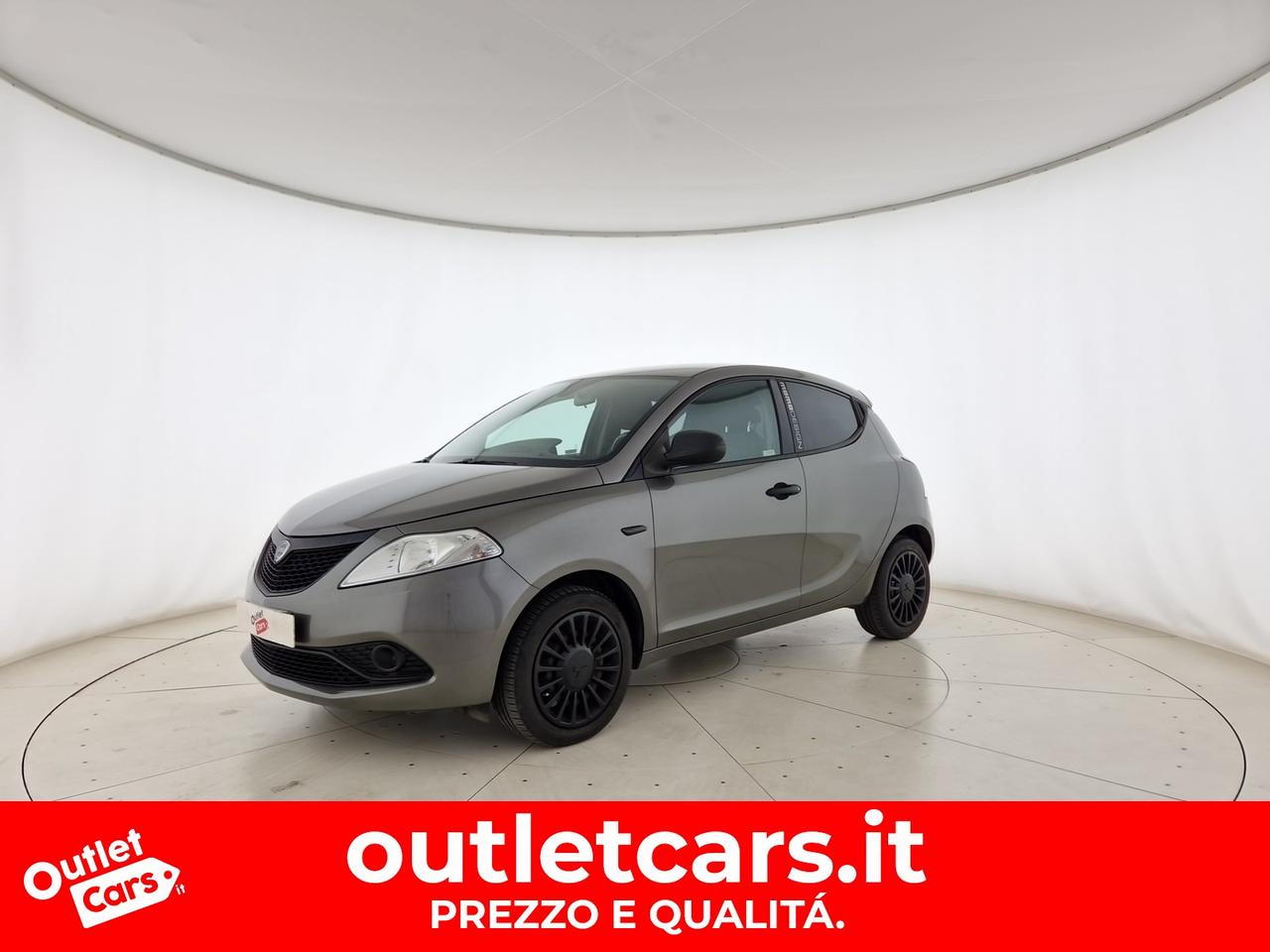 Lancia Ypsilon 1.2 silver 69cv