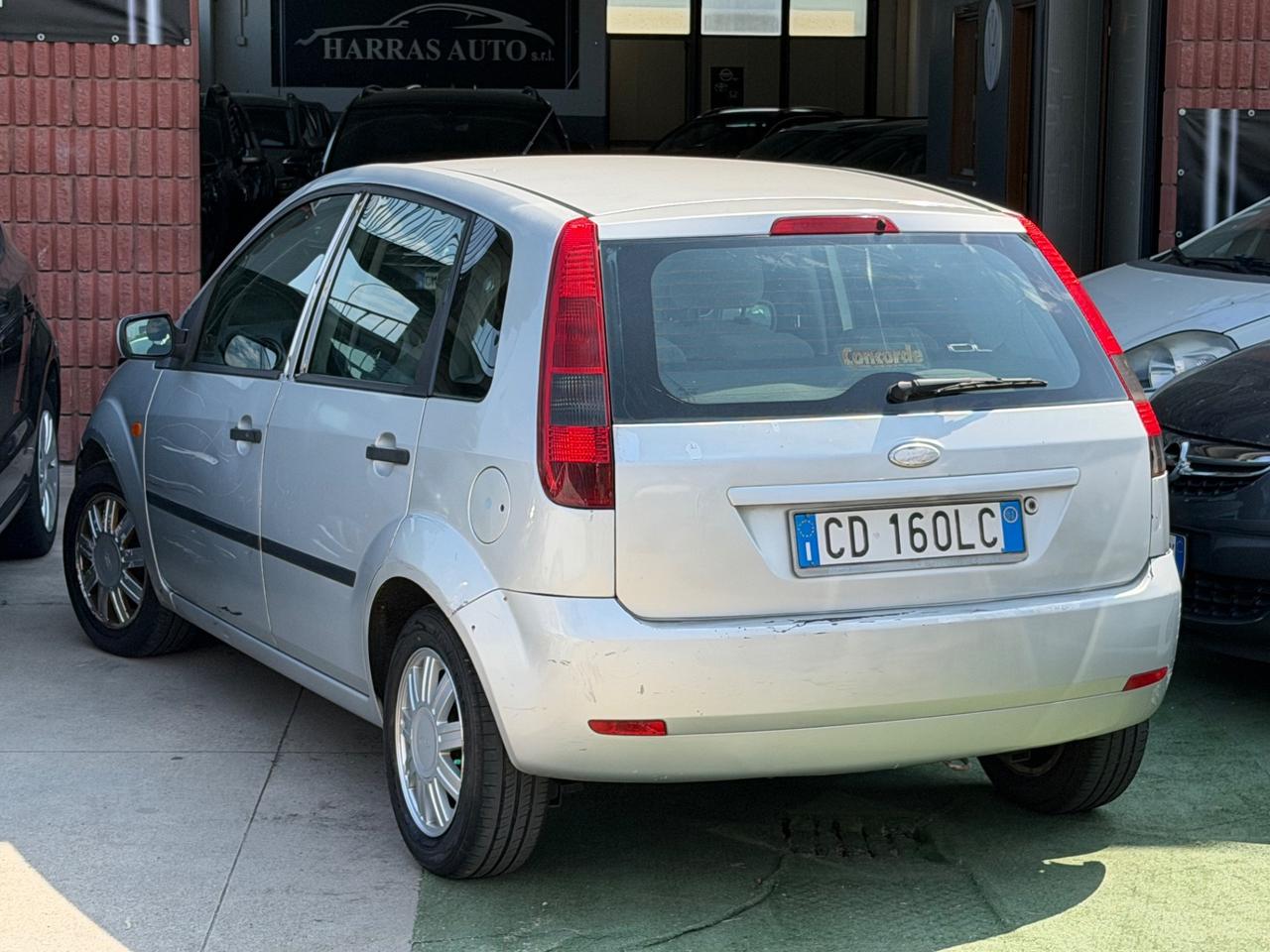 Ford Fiesta 1.4 16V 5p. Ghia