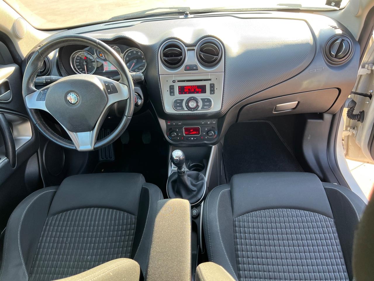 Alfa Romeo MiTo 1.4 105 CV M.air S&S Distinctive