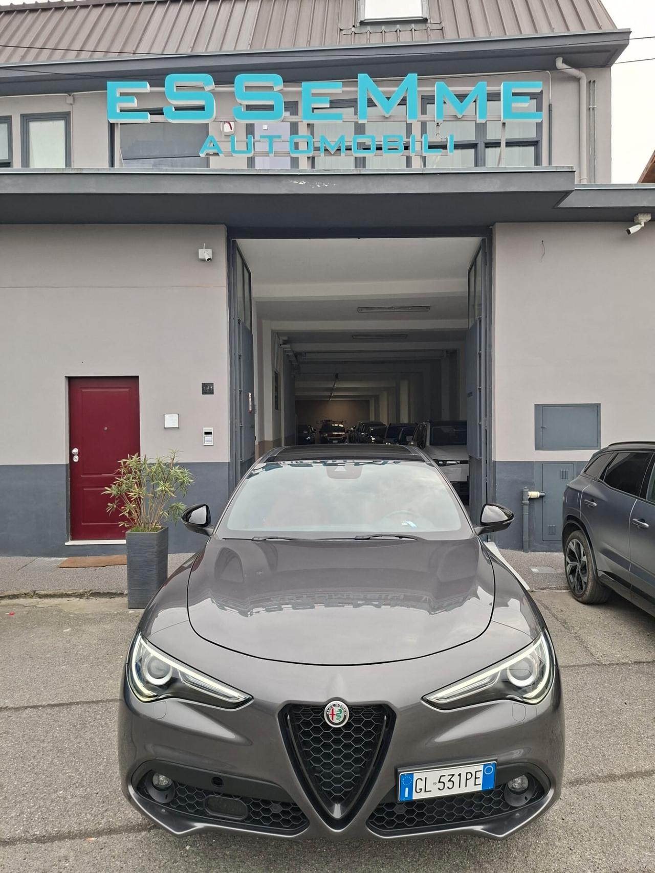 Alfa Romeo Stelvio 2.2 Turbodiesel 210 CV AT8 Q4 Veloce