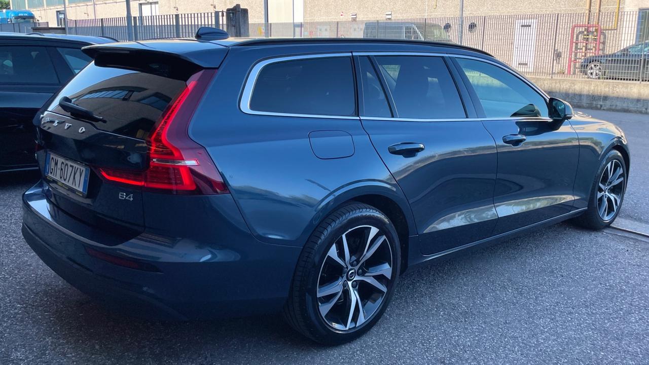 VOLVO V60 B4 2.0 PLUS BRIGHT 197CV - VIRTUAL COCKPIT, FULL LED