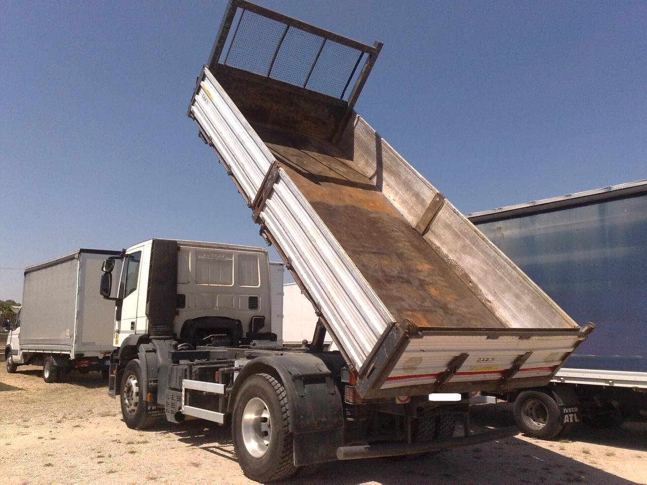 Iveco 190E35 RIBALTABILE TRILATERALE - 1999