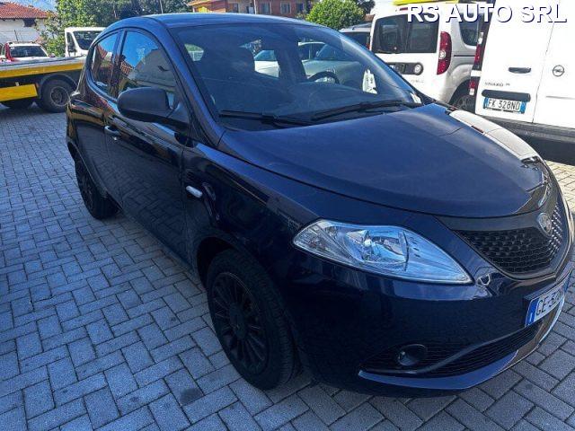 LANCIA Ypsilon Ypsilon 1.0 FireFly 5 porte S&S Hybrid Ecochic Sil