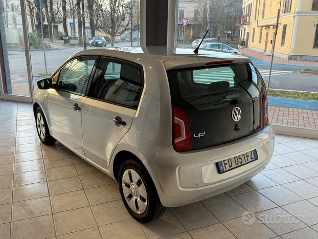 Volkswagen up! 1.0 5p. move up!