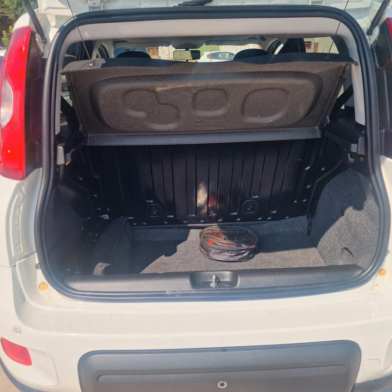 Fiat Panda 1.3 MJT 95 CV S&S 4x4 eld BLOCCO DEL DIFFERENZIALE DI SERIE