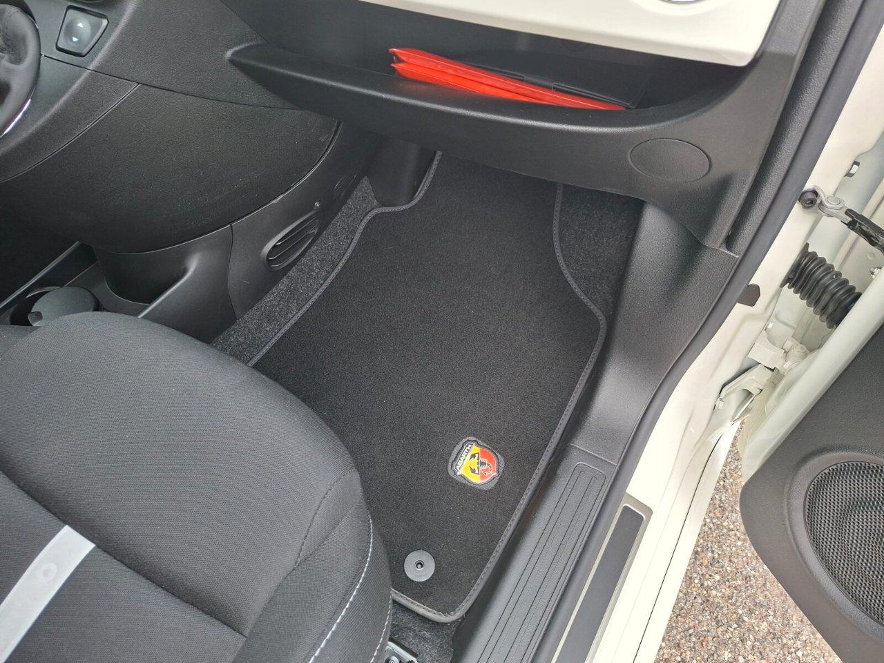 Abarth 500 1.4 16v t. t-jet Custom 135cv E6