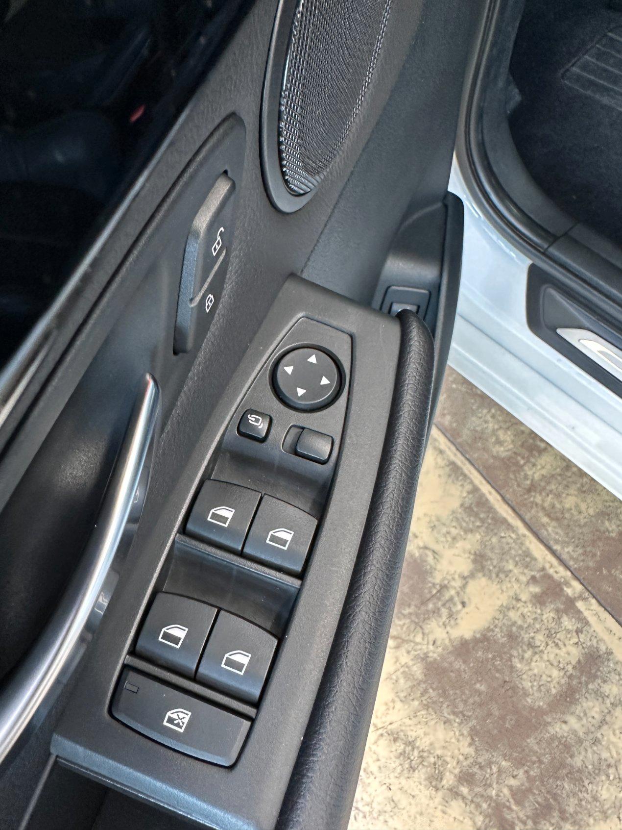 BMW 218 i Active Tourer Sport 140cv auto