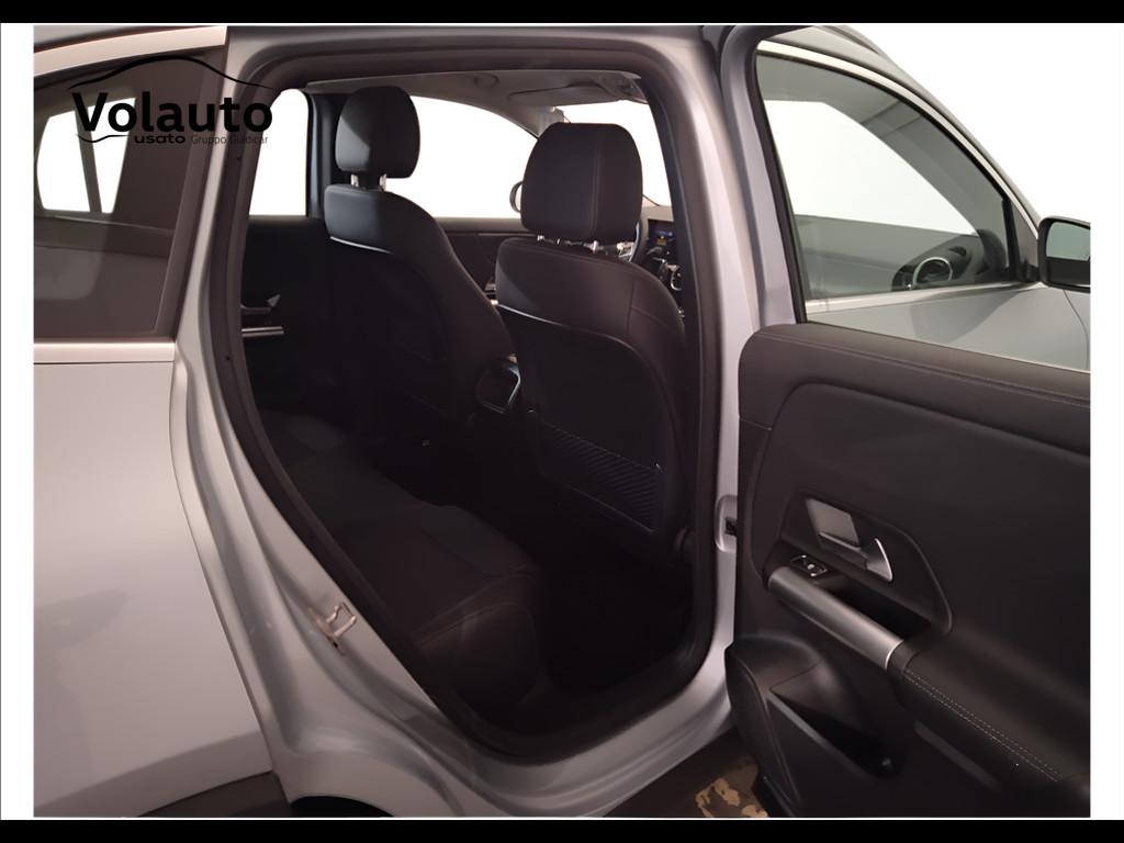 Mercedes-Benz GLA-H247 2023 - GLA 180 d Progressive Advanced auto