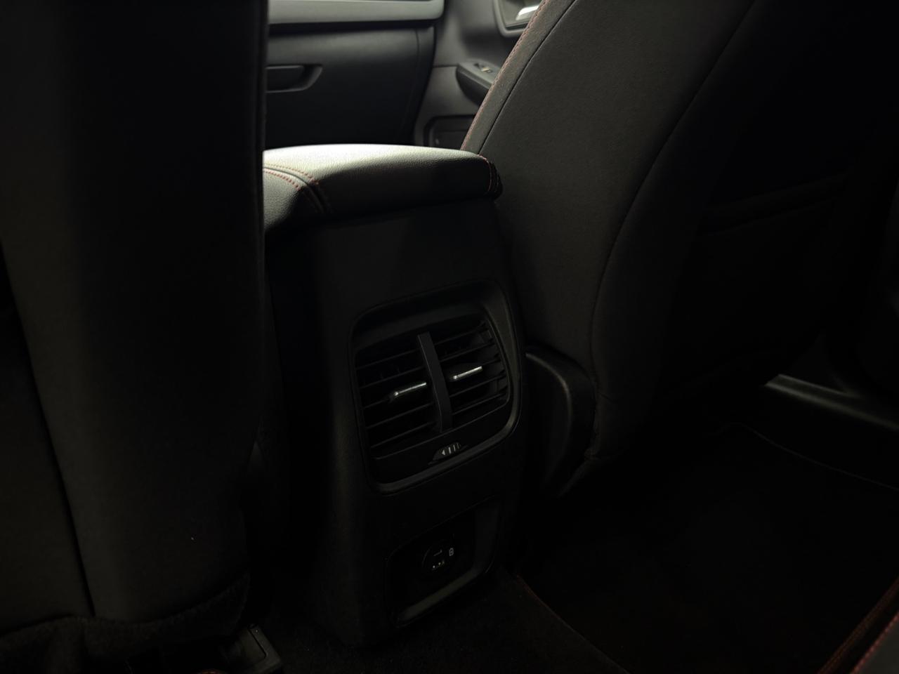 Ford Kuga 2.5 Full Hybrid 190 CV ST-Line
