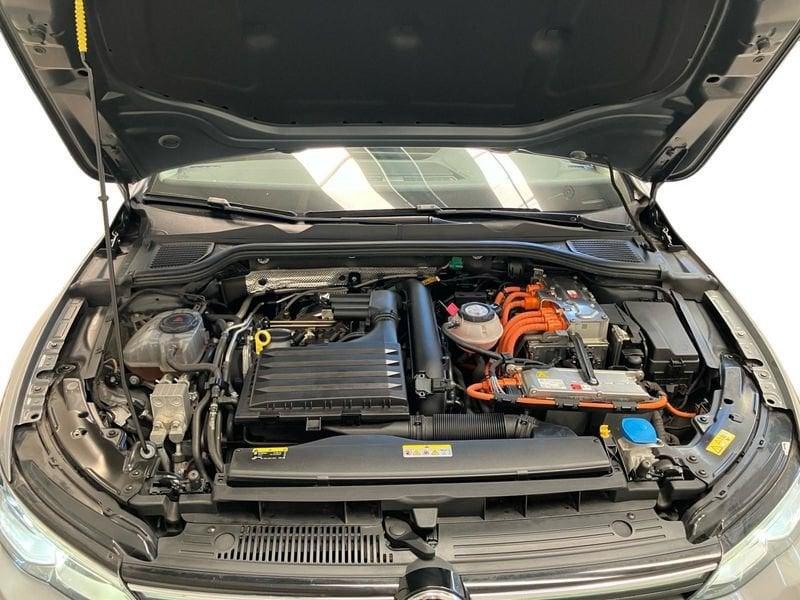 Volkswagen Golf 1.4 TSI eHYBRID 204 CV DSG Style