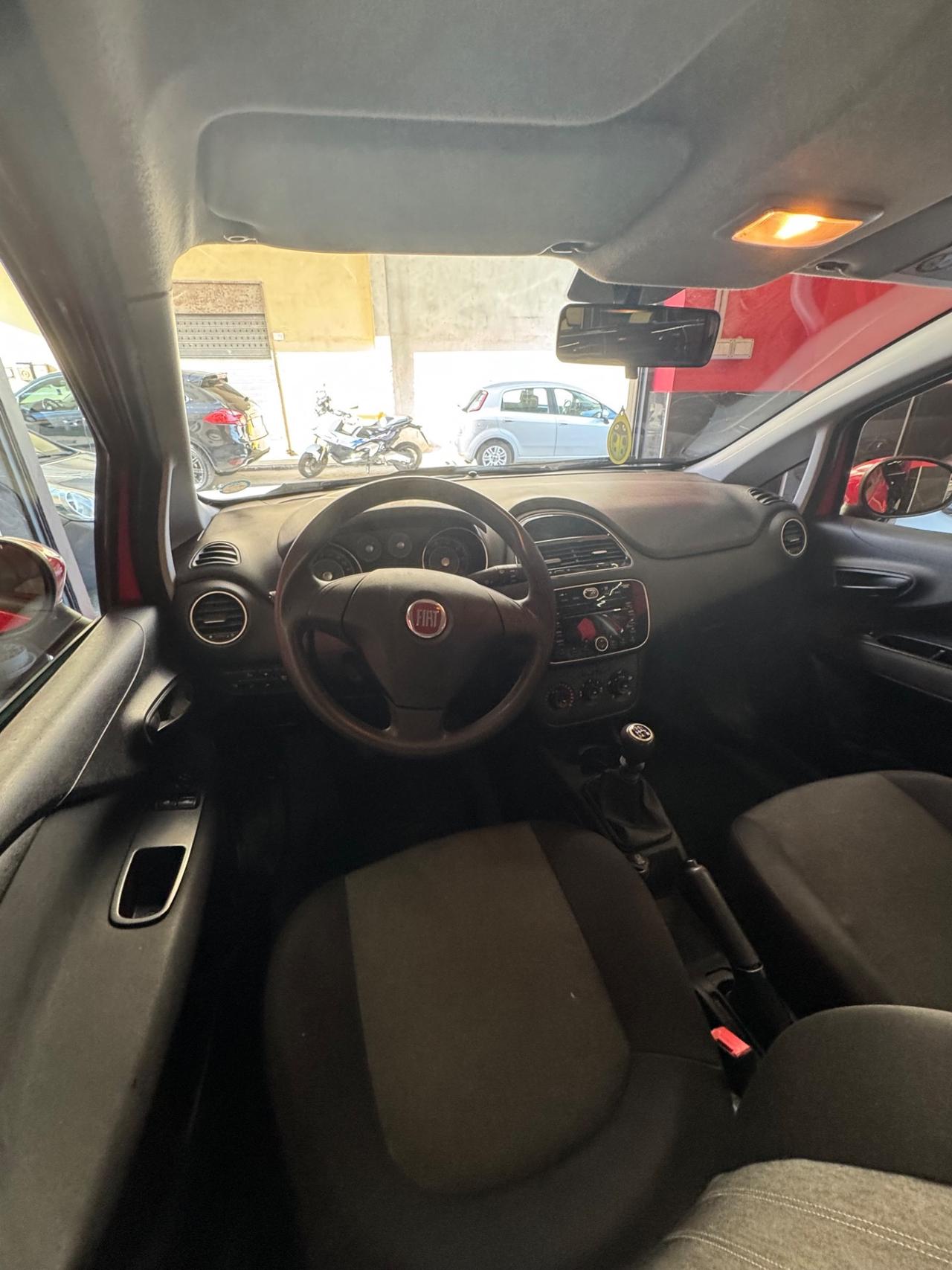 Fiat Punto 1.4 8V 5 porte Natural Power Lounge