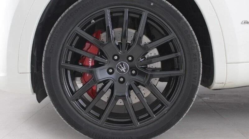 Maserati Levante V6 430 CV S AWD Gransport possibilità noleggio no scoring