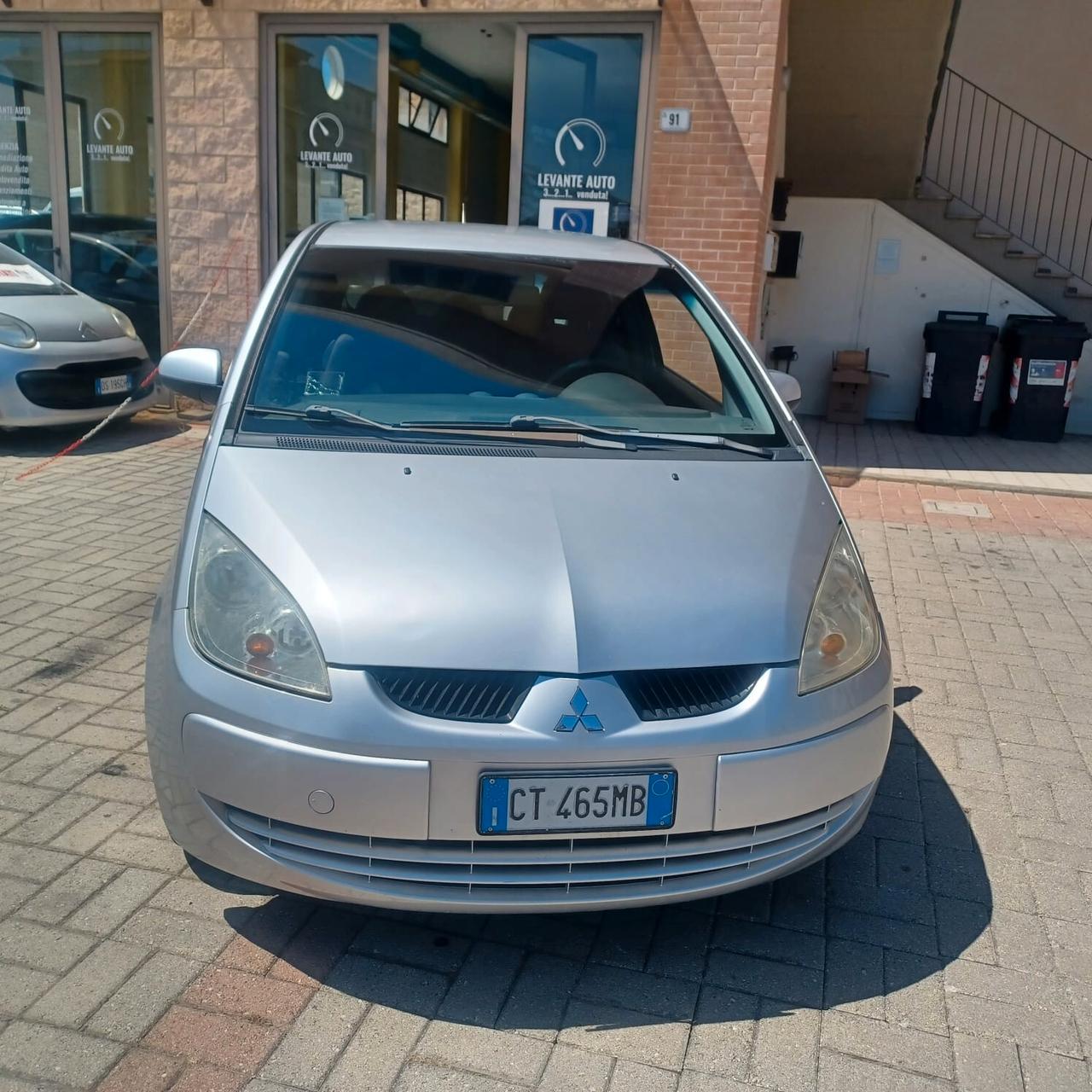 123.048 KM COLT 1.3 MOTORE MERCEDES