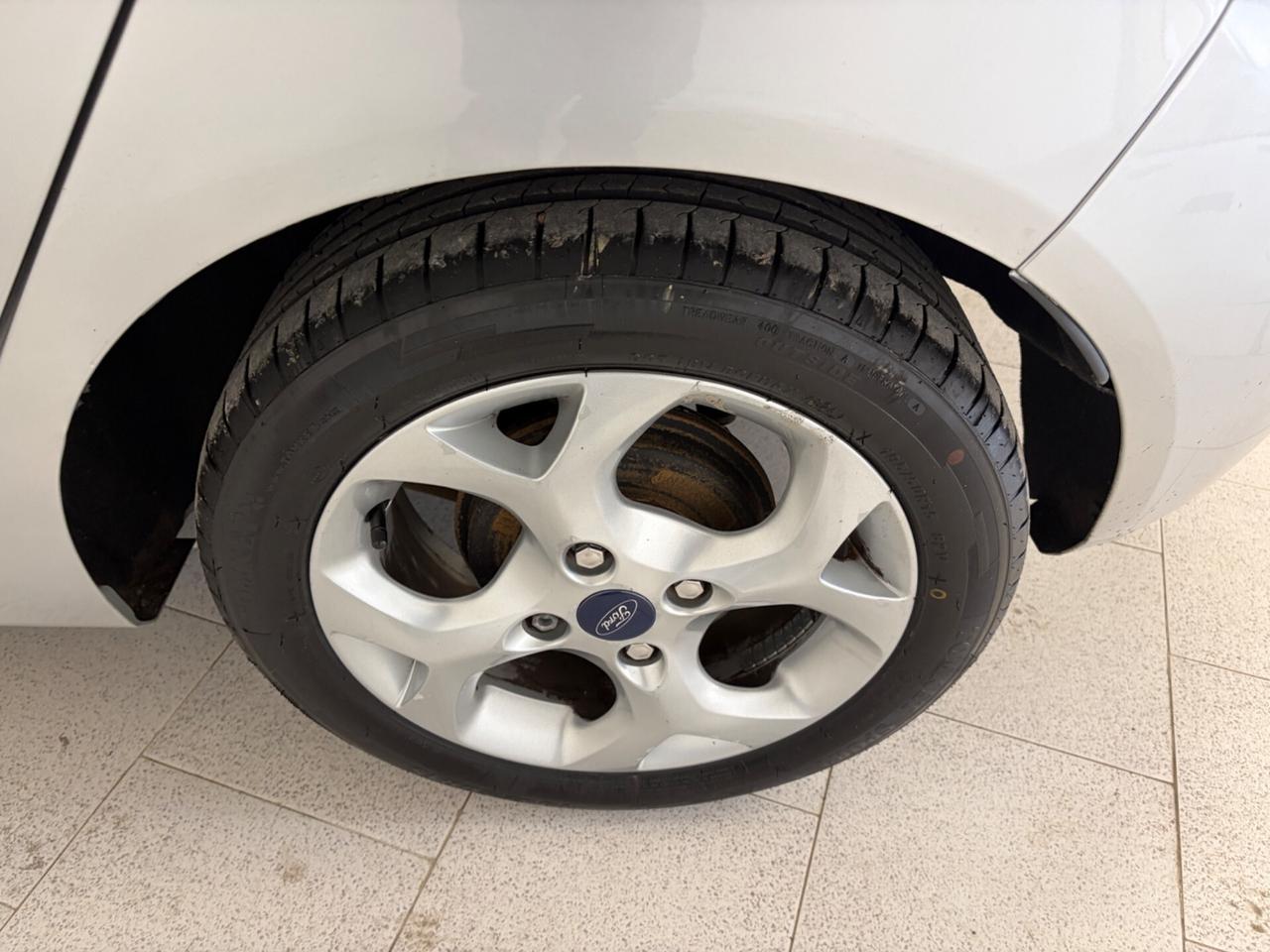 Ford Fiesta 1.2 16V GPL 60CV 5p. Titanium Bs.