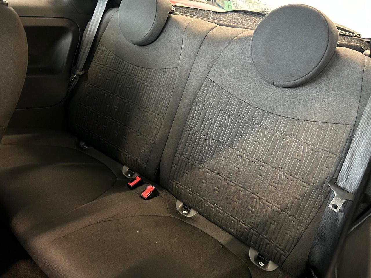 Fiat 500 DOLCEVITA 1.0 Hybrid SPOTICAR BLU