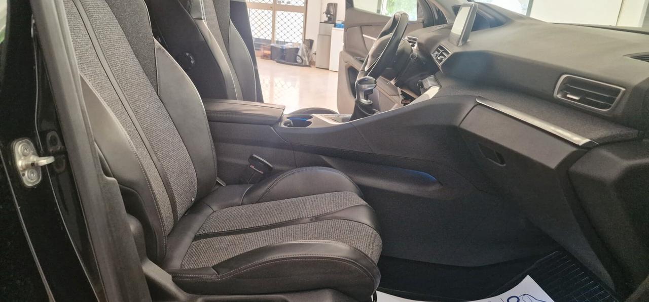 Peugeot 3008 BlueHDi 150 S&S Allure