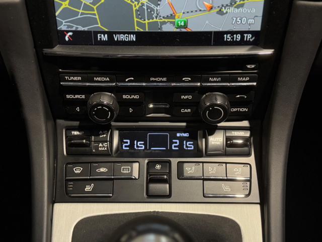 PORSCHE 991 3.8 50th ANNIVERSARY manual gearshift