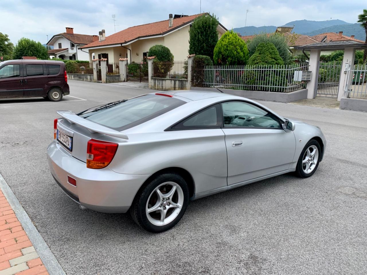 Toyota Celica 1.8 16V VVT-i