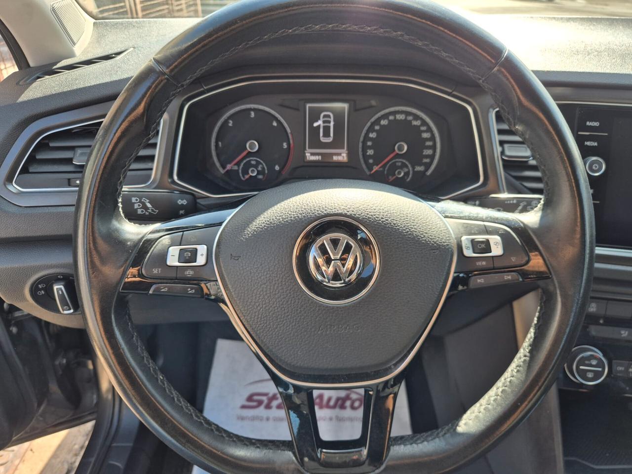 Volkswagen T-Roc 1.6 TDI SCR Business BlueMotion Technology