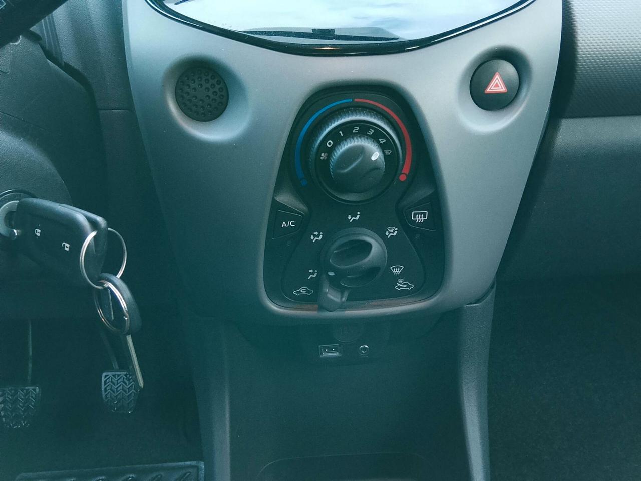 Peugeot 108 2019 27 MILA KM