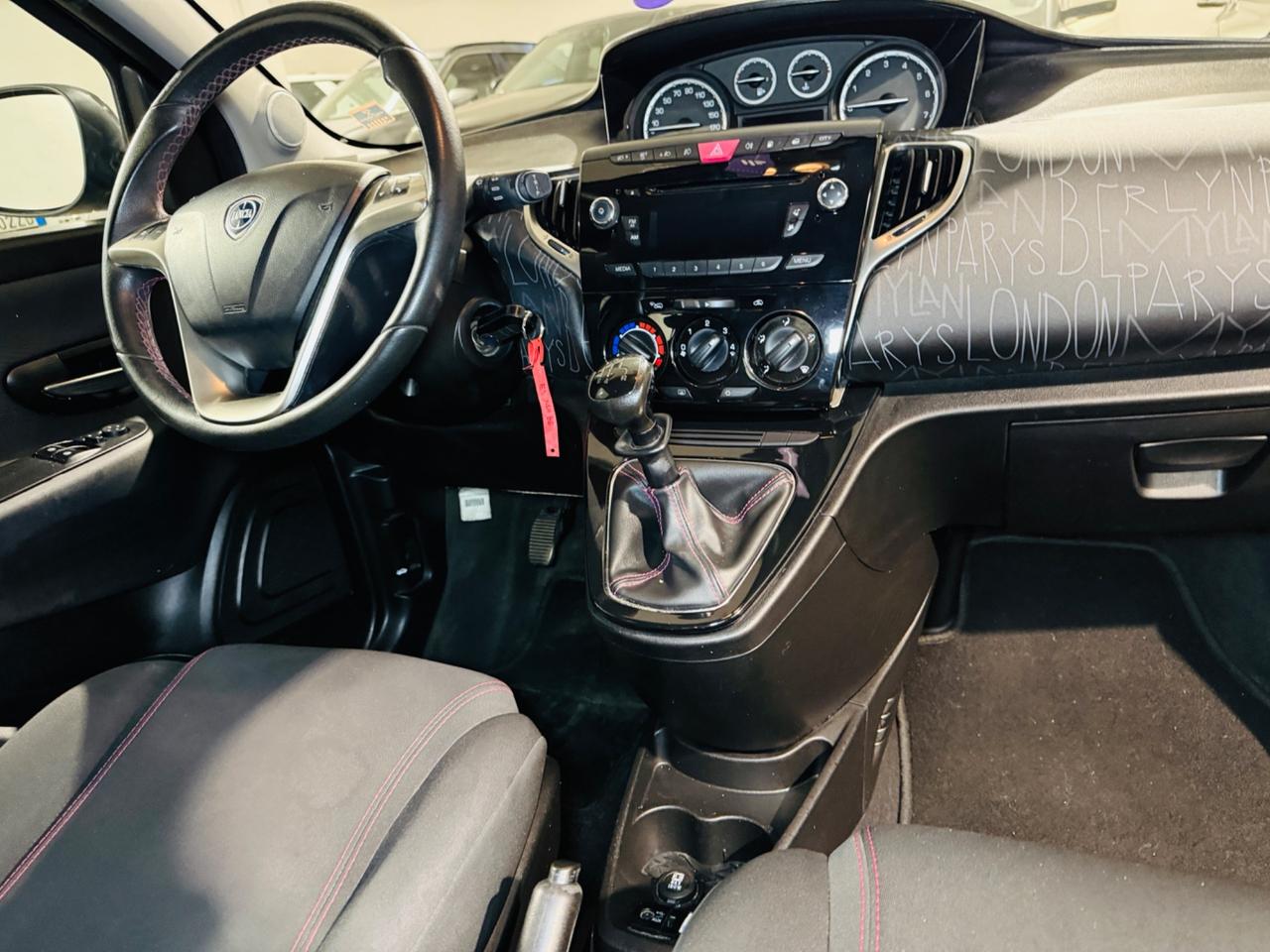 Lancia Y 0.9*80 CV* Ecochic (GPL) Gold*NEOPATENTATI*