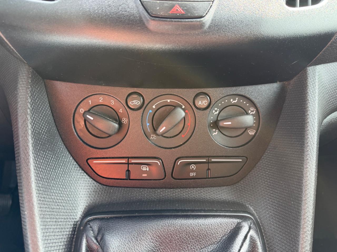 Ford Transit Connect 200 1.5 TDCi 120CV PC Furgone Trend