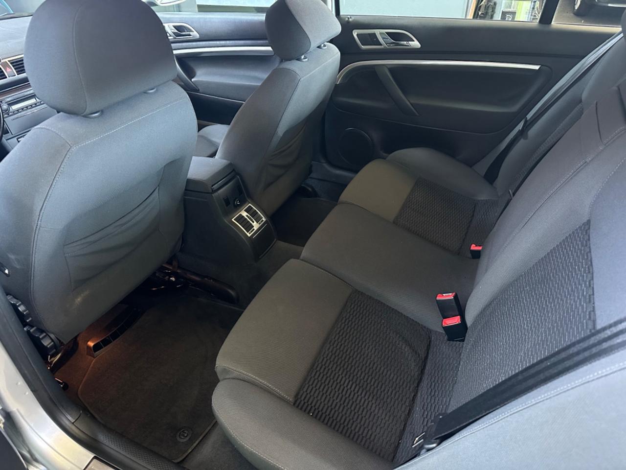 Skoda Superb 1.8 T 20V 150cv tip. Comfort - AUTOMATICA-