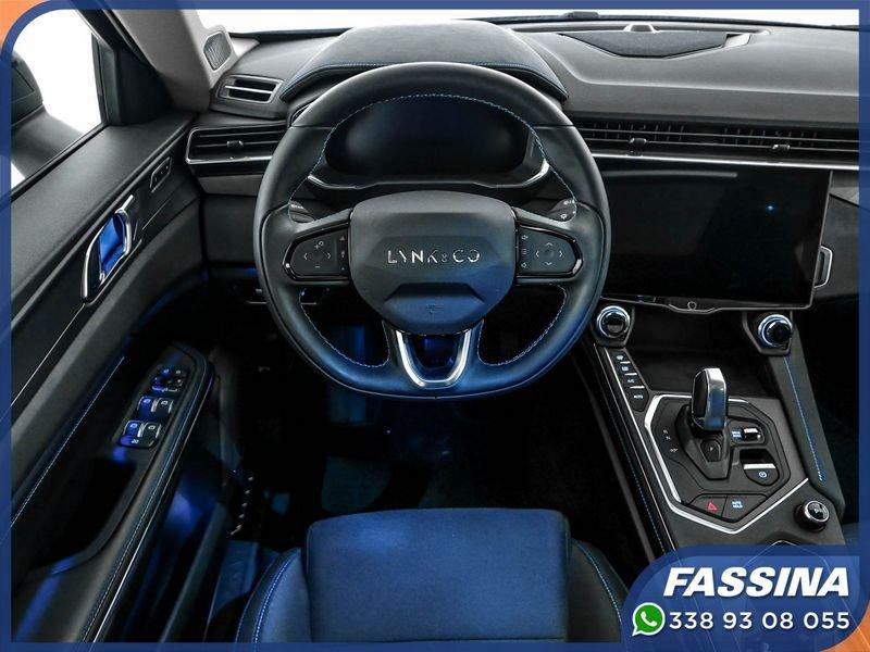 Lynk & Co 01 01 PHEV