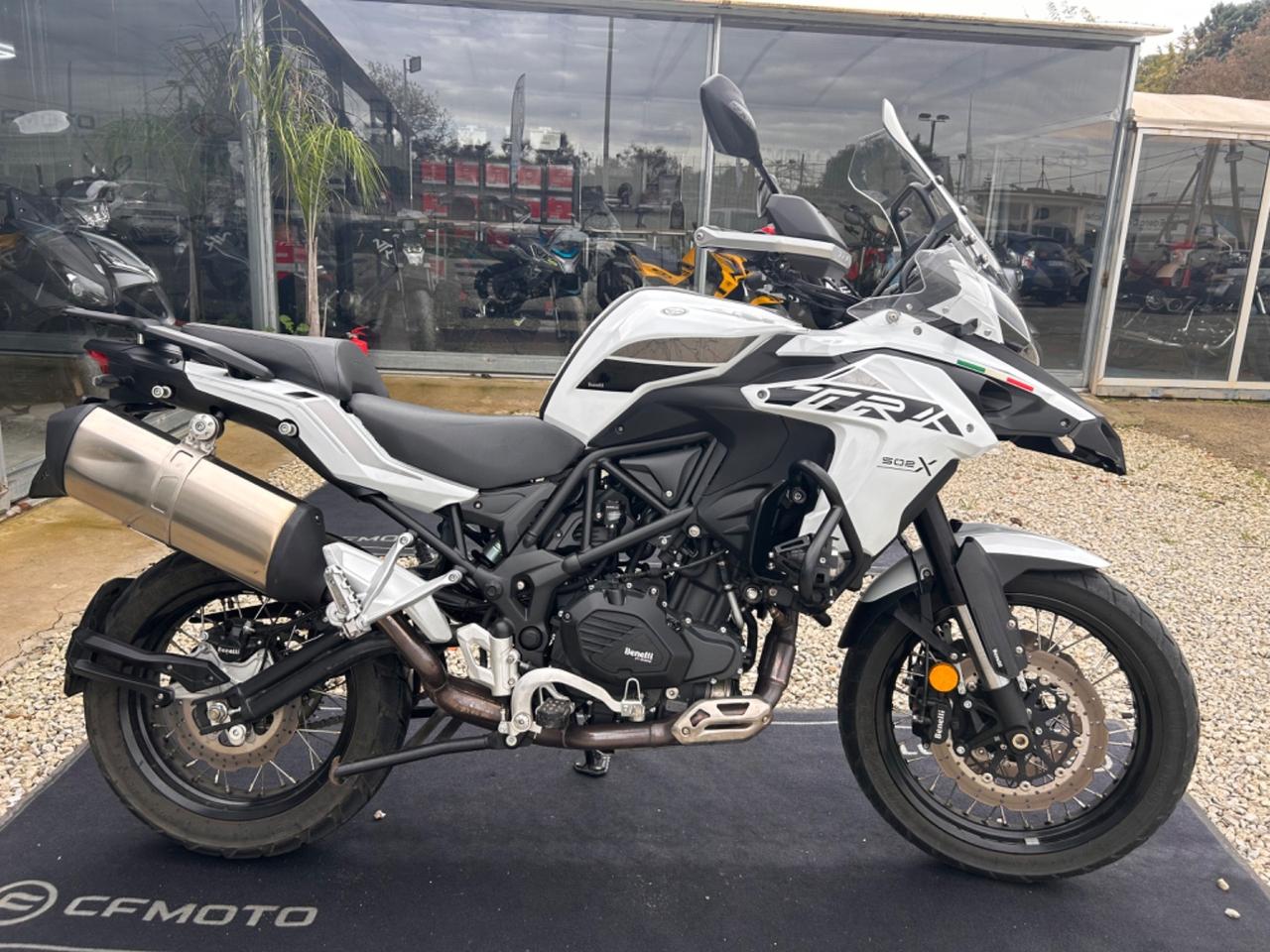 Benelli TRK 502 X