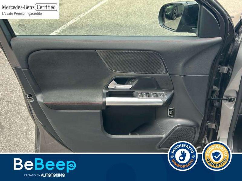 Mercedes-Benz GLA 200 D PREMIUM AUTO