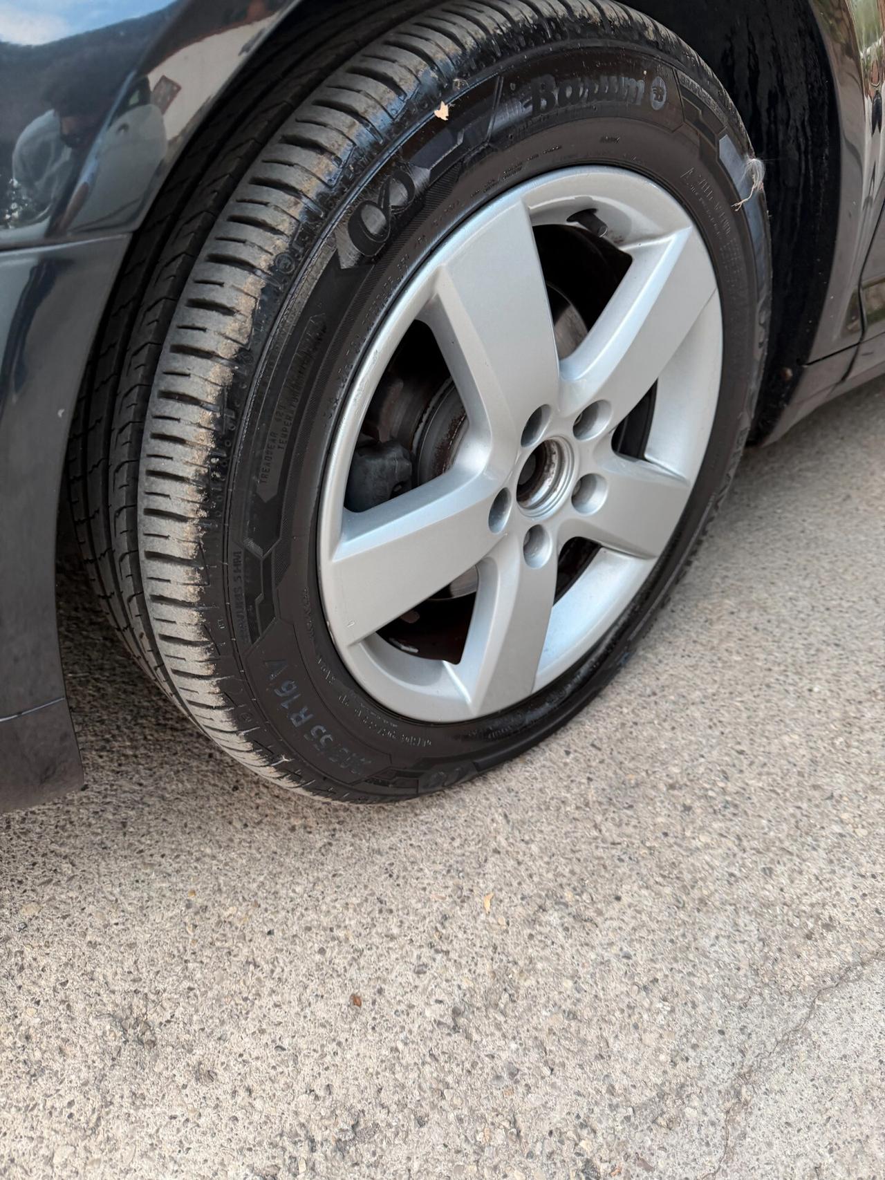 Audi A3 1.9 105 CV TDI Attraction TENUTA BENE NEOPATENTATI
