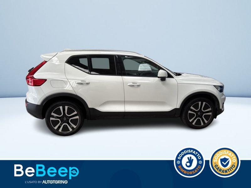 Volvo XC40 1.5 T3 MOMENTUM 163CV AUTO MY21