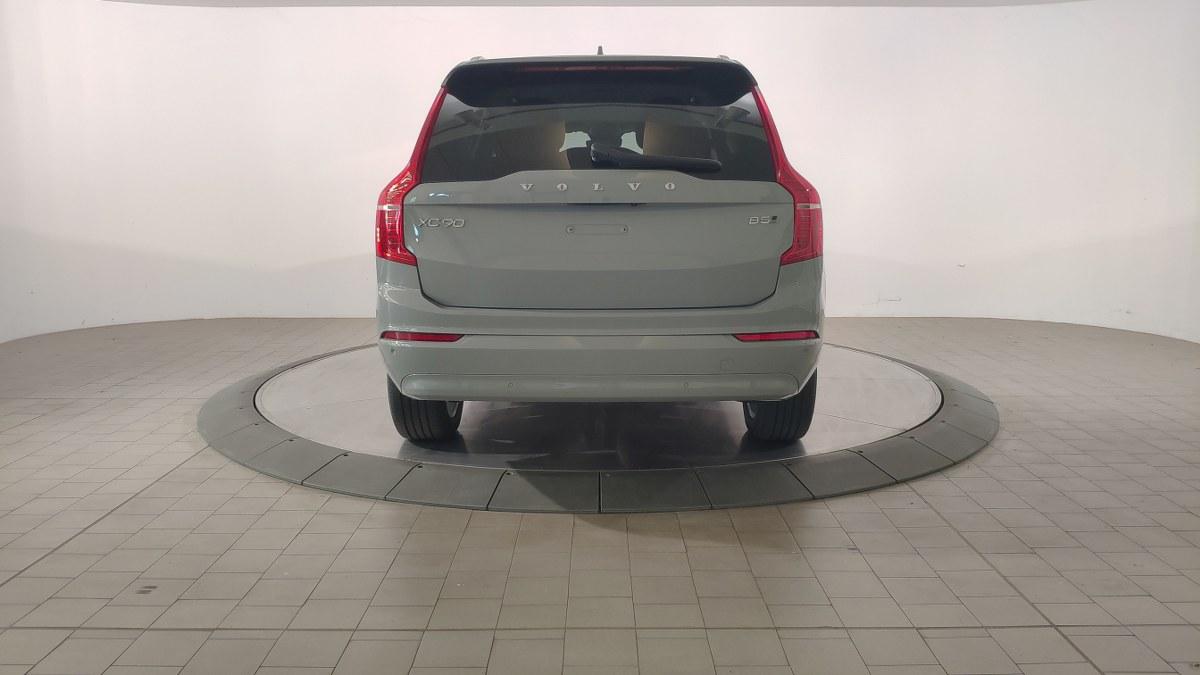 VOLVO Xc90 B5 Mild Hybrid (D) Awd Automatico 7 Posti Core