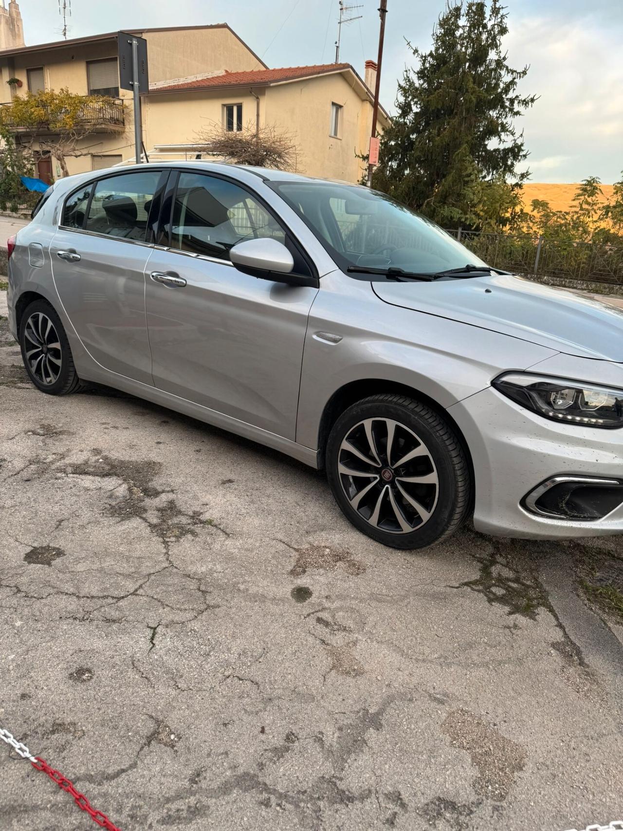 Fiat Tipo 1.3 Mjt S&S 5 porte Lounge