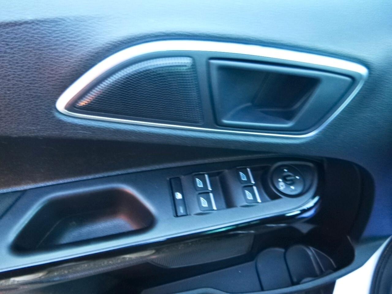 Ford B-Max 1.4 90 CV GPL Titanium NEOPATENTATI