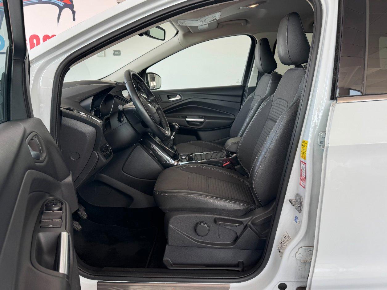 Ford Kuga 1.5 ecoboost 150cv s&s 2wd Titanium