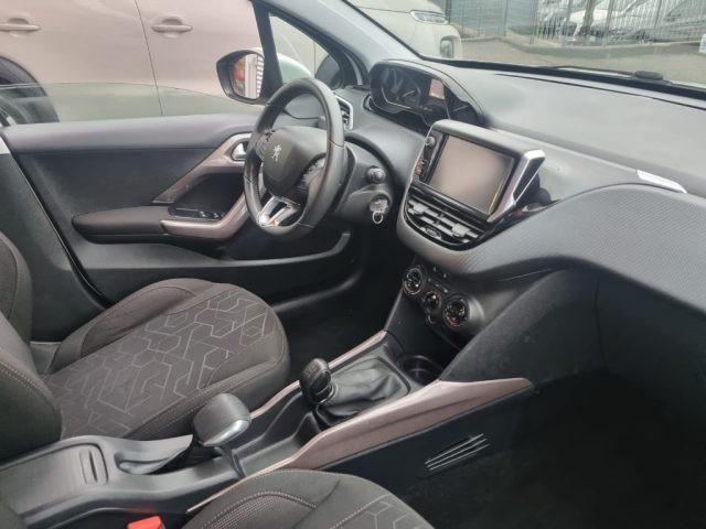 PEUGEOT 2008 BlueHDi 100 Allure