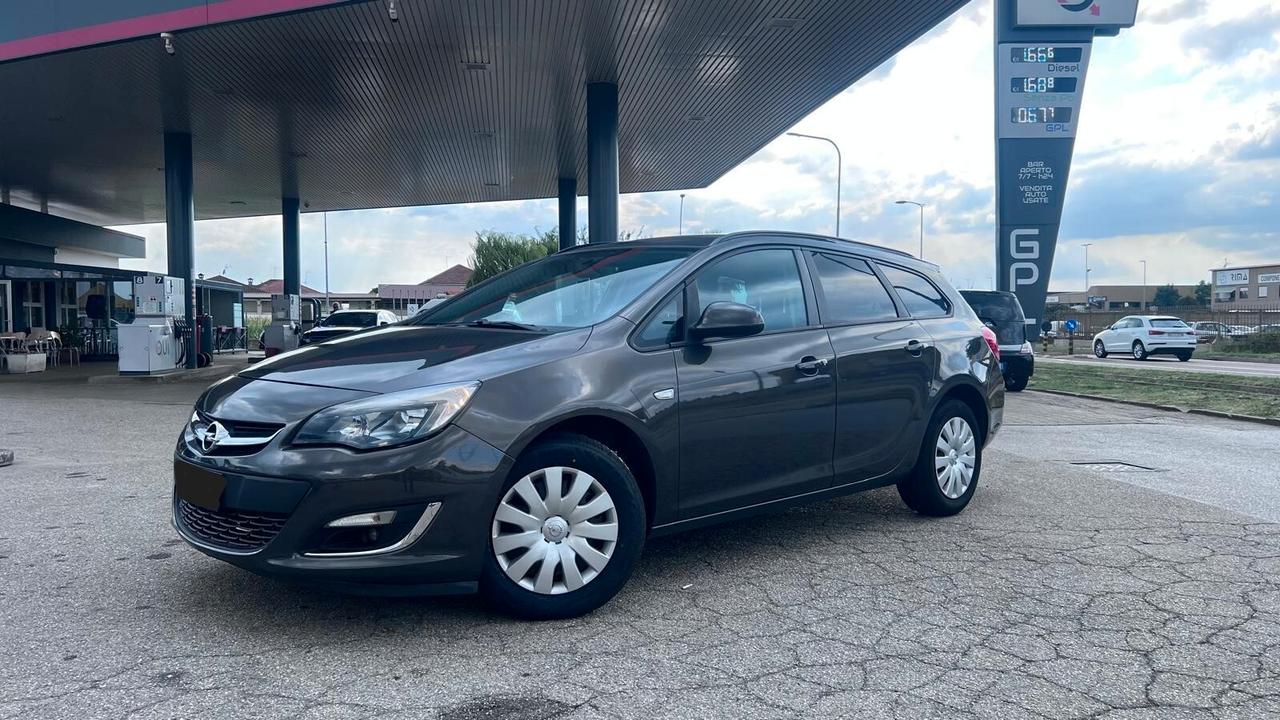 Opel Astra 1.7 CDTI 110CV Sports Tourer Elective