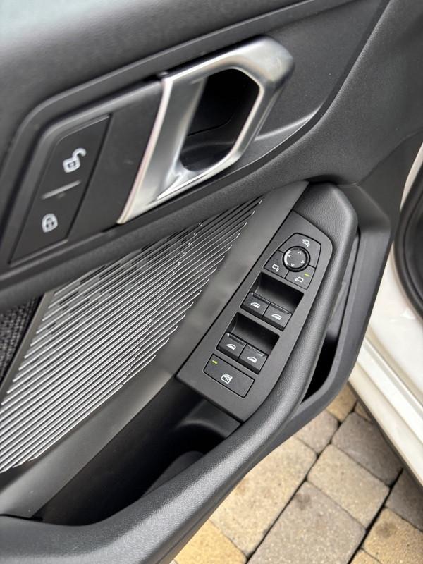 BMW 120 d Msport auto FULL LED-NAVI-CAM-18"