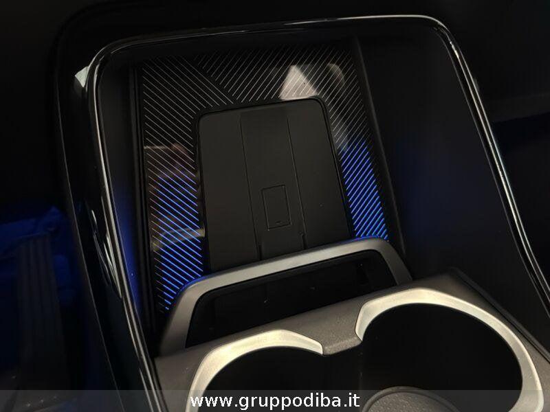 BMW X1 U11 sdrive18d X-Line auto